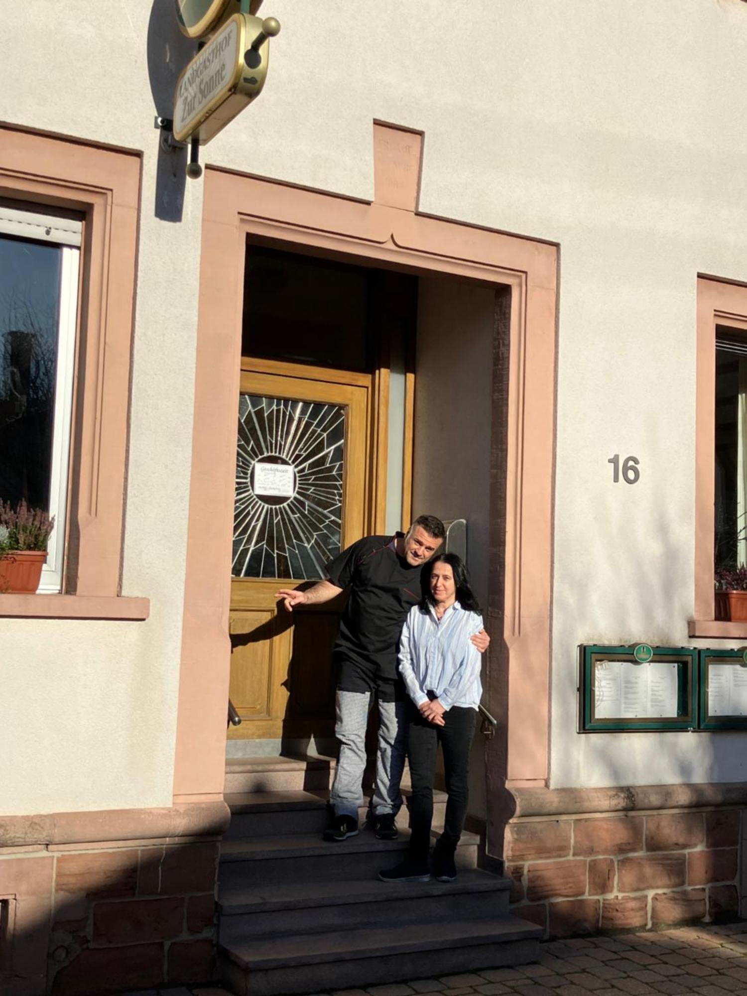 Landgasthof Zur Sonne I Hotel & Restaurant Neuburg am Rhein Extérieur photo