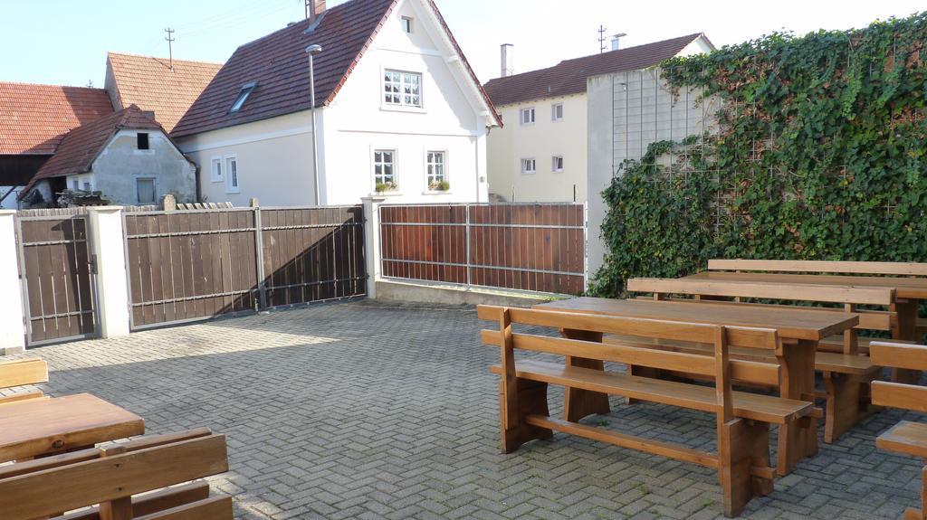 Landgasthof Zur Sonne I Hotel & Restaurant Neuburg am Rhein Extérieur photo